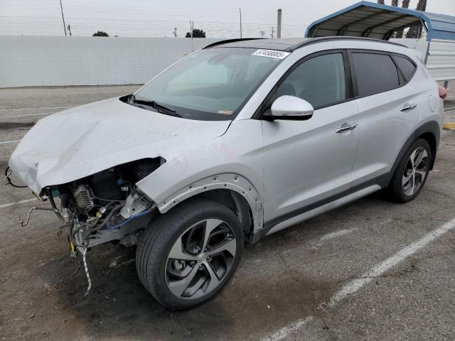  Salvage Hyundai TUCSON