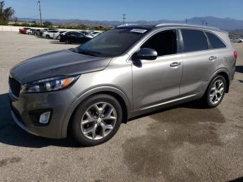  Salvage Kia Sorento