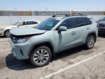 Salvage Toyota RAV4