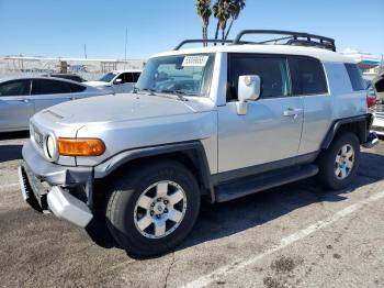  Salvage Toyota FJ Cruiser