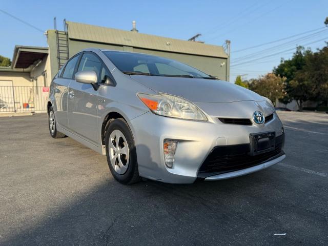  Salvage Toyota Prius