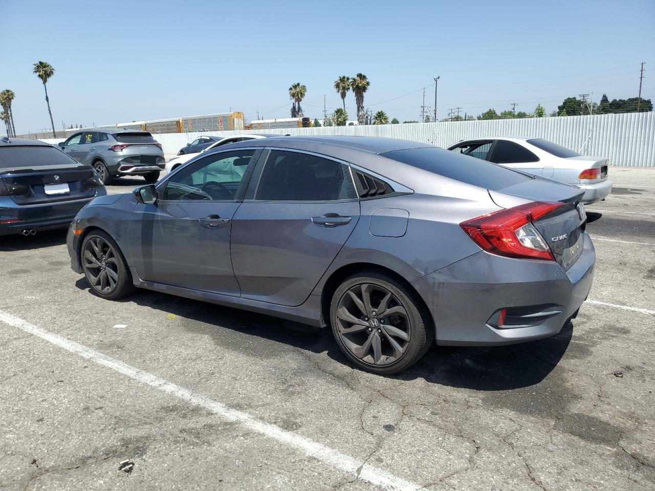 Honda Civic Sport Image 5