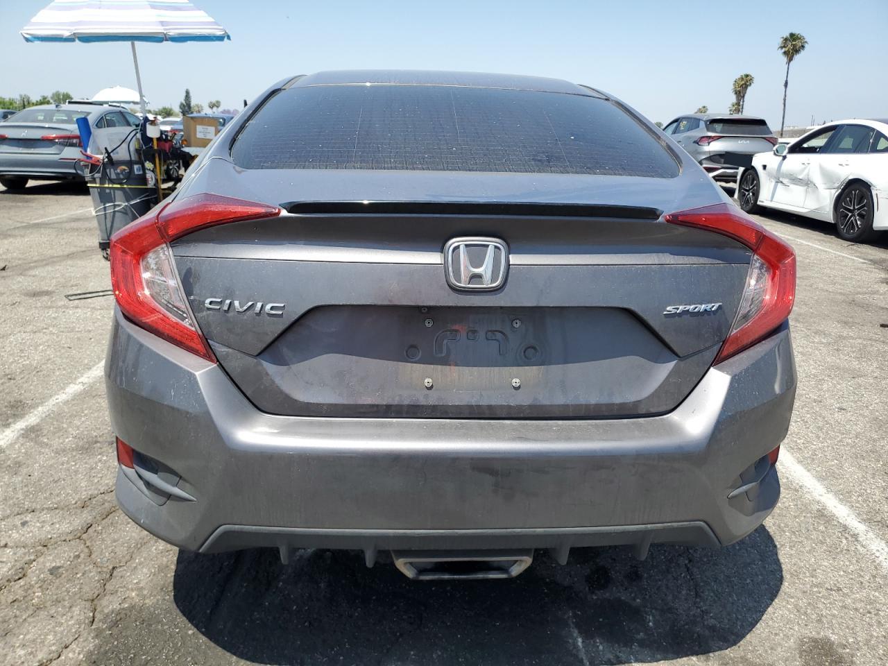 Honda Civic Sport Image 3
