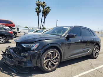  Salvage Audi Q8