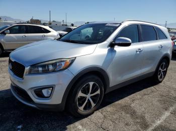  Salvage Kia Sorento