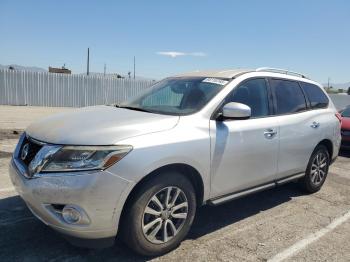  Salvage Nissan Pathfinder