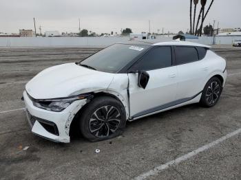  Salvage Kia EV6