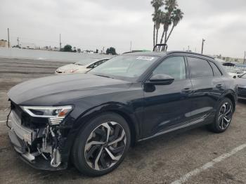 Salvage Audi Q8