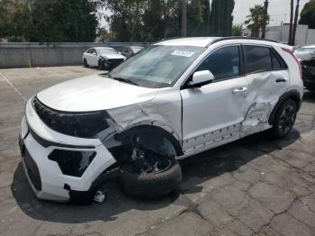  Salvage Kia Niro