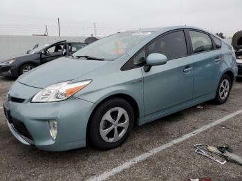  Salvage Toyota Prius