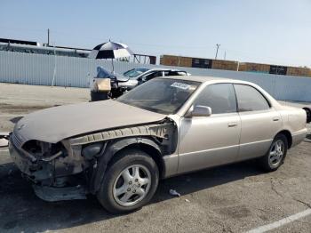  Salvage Lexus Es