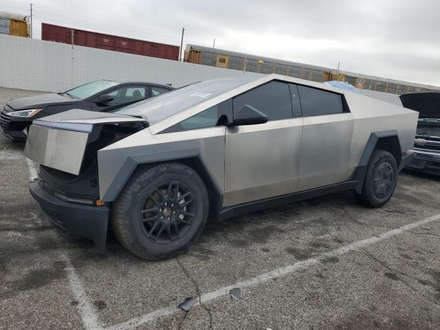  Salvage Tesla Cybertruck