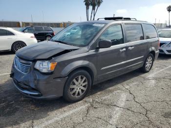  Salvage Chrysler Minivan