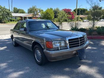  Salvage Mercedes-Benz 300-Class