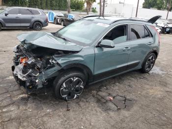  Salvage Kia Niro