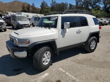  Salvage Toyota FJ Cruiser