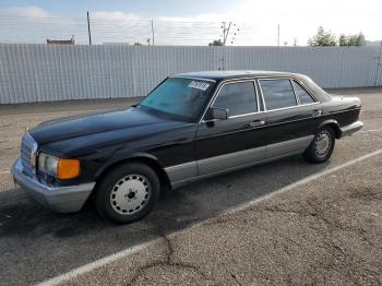 Salvage Mercedes-Benz 560-Class