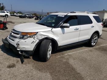  Salvage Ford Explorer