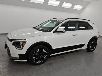 Salvage Kia Niro