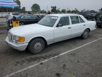  Salvage Mercedes-Benz 560-Class