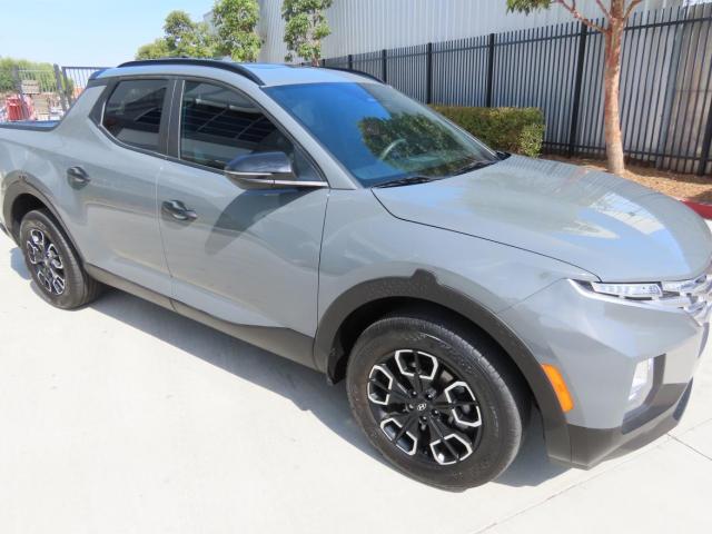  Salvage Hyundai SANTA CRUZ