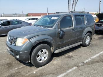  Salvage Nissan Pathfinder