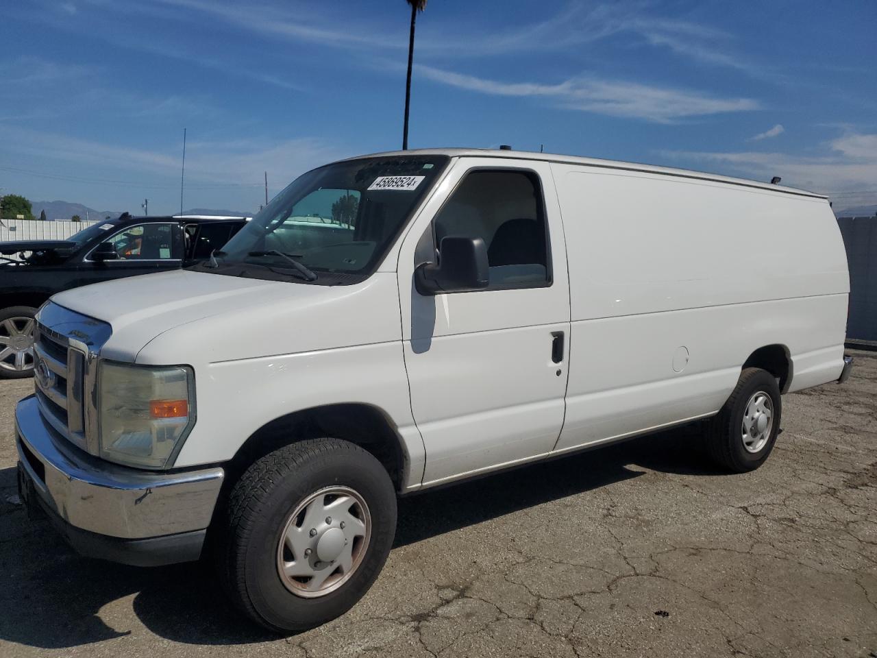 Ford Econoline E350 Super Duty Van Image 1