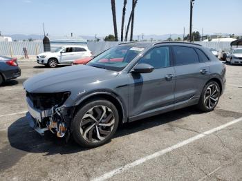  Salvage Audi Q8