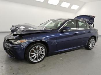 Salvage Alfa Romeo Giulia