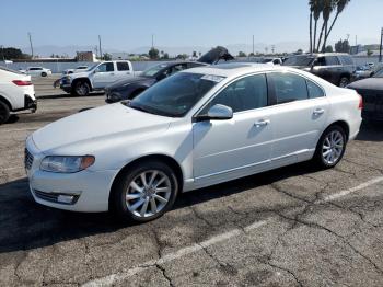  Salvage Volvo S80
