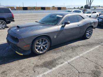  Salvage Dodge Challenger