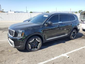  Salvage Kia Telluride