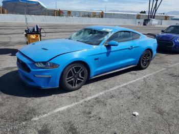  Salvage Ford Mustang
