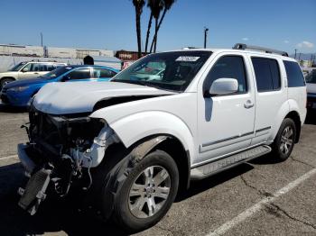  Salvage Nissan Pathfinder