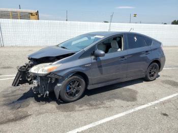  Salvage Toyota Prius