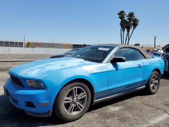  Salvage Ford Mustang