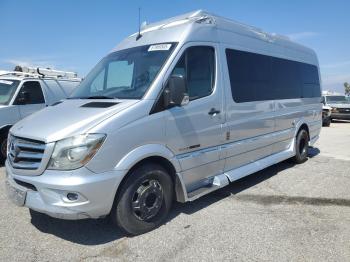  Salvage Roadtrek Motorhomes Motorhome