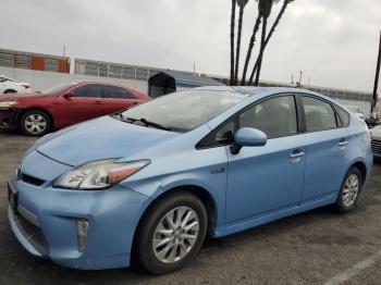  Salvage Toyota Prius