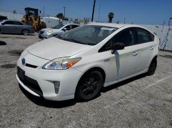  Salvage Toyota Prius