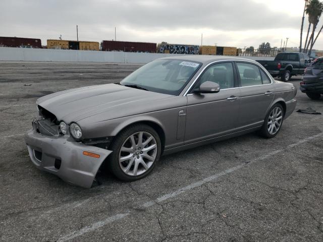  Salvage Jaguar Xj8