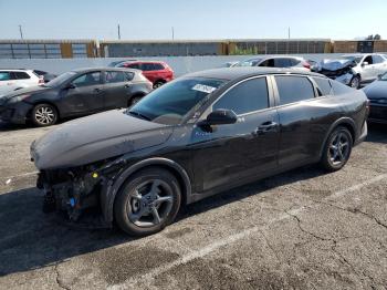  Salvage Kia K4 Lx