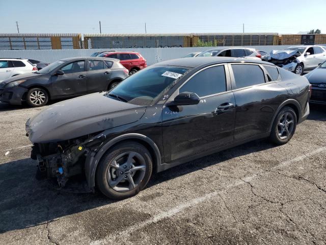  Salvage Kia K4 Lx