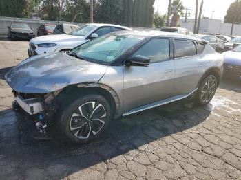  Salvage Kia EV6