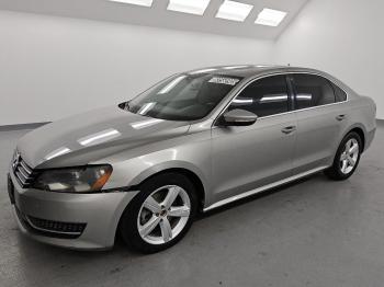 Salvage Volkswagen Passat