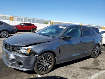  Salvage Volkswagen Jetta