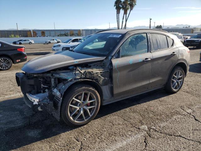  Salvage Alfa Romeo Stelvio