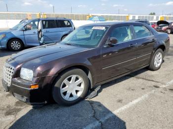  Salvage Chrysler 300