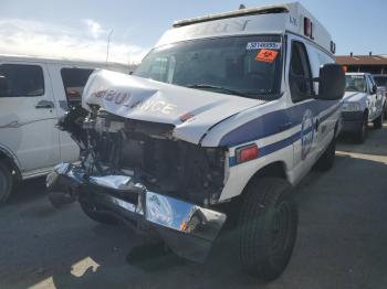  Salvage Ford Econoline E350 Super Duty