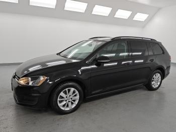  Salvage Volkswagen Golf