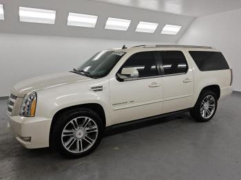  Salvage Cadillac Escalade
